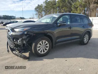 2024 Toyota Highlander XLE z VIN 5TDAAAA55RS007392, wystawiony jako Copart lot #43181335 z przebiegiem 23 572 mil mil oraz Szkoda całkowita • Salvage title. Historia ofert i sprzedaży dostępna na DreamBid. Obrazek 1.