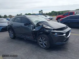 2021 Mazda CX-30 Preferred with VIN 3MVDMACLXMM228431, listed as a IAAI auction lot 41575602 with 67,854 mi miles. Bid and sale history available at carsss.com. Image 1.