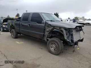 2016 Ford Super Duty F-250 SRW Lariat with VIN 1FT7W2BT3GEB61245, listed as a Copart auction lot 50401995 with 147,893 mi miles and Salvage Title. Bid and sale history available at carsss.com. Image 4.