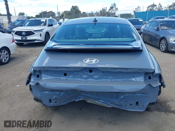 2023 Hyundai Ioniq 6 SEL z VIN KMHM34AA5PA033700, wystawiony jako IAAI lot #41954862 z przebiegiem 16 304 mil mil oraz . Historia ofert i sprzedaży dostępna na DreamBid. Obrazek 17.