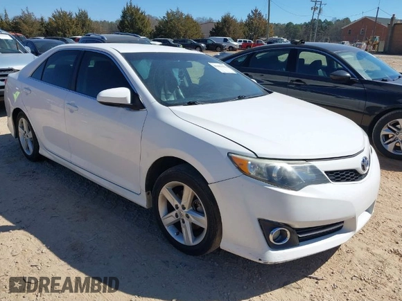 2012 Toyota Camry L with VIN 4T1BF1FK1CU169555, listed as a IAAI auction lot 41689152 with 111,225 mi miles. Bid and sale history available at carsss.com. Image 1.