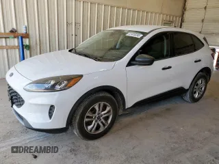 2022 Ford Escape S z VIN 1FMCU0F62NUB22058, wystawiony jako Copart lot #61419245 z przebiegiem 30 947 mil mil oraz Czysty tytuł • Clean title. Historia ofert i sprzedaży dostępna na DreamBid. Obrazek 1.