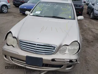 2005 Mercedes-Benz C 240 with VIN WDBRF81J55F638176, listed as a IAAI auction lot 41927939 with Not Provided miles and . Bid and sale history available at DreamBid. Image 6.