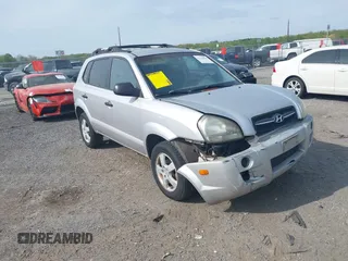 2005 Hyundai Tucson GL with VIN KM8JM12B25U149258, listed as a IAAI auction lot 42118966 with 73,823 mi miles and . Bid and sale history available at DreamBid. Image 1.