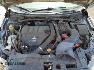 2010 Mitsubishi Lancer Ralliart z VIN JA32V6FV0AU030074, wystawiony jako Copart lot #52625195 z przebiegiem 140 543 mil mil oraz Szkoda całkowita • Salvage title. Historia ofert i sprzedaży dostępna na DreamBid. Obrazek 12.