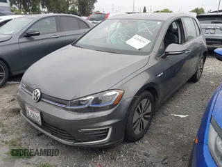 2019 Volkswagen Golf SEL Premium с VIN WVWPR7AU0KW911072, выставлен на аукционе IAAI как лот 42028291 с пробегом 33 726 миль миль и . История ставок и продаж доступна на DreamBid. Изображение 19.