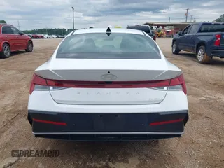 2024 Hyundai Elantra Limited with VIN KMHLP4DG5RU827792, listed as a IAAI auction lot 42179911 with 18,632 mi miles and . Bid and sale history available at DreamBid. Image 16.