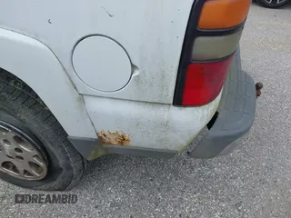 2004 Chevrolet Tahoe Z71 с VIN 1GNEK13T44R236784, выставлен на аукционе IAAI как лот 42005082 с пробегом 139 517 миль миль и . История ставок и продаж доступна на DreamBid. Изображение 6.
