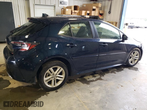 2020 Toyota Corolla Hatchback SE with VIN JTND4RBE9L3080951, listed as a Copart auction lot 65619894 with 71,367 mi miles and Salvage Title. Bid and sale history available at carsss.com. Image 3.