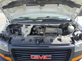 2018 GMC Savana Cargo Van with VIN 1GTW7AFG0J1165073, listed as a Copart auction lot 48302825 with 0 mi miles and Clean Title. Bid and sale history available at carsss.com. Image 7.
