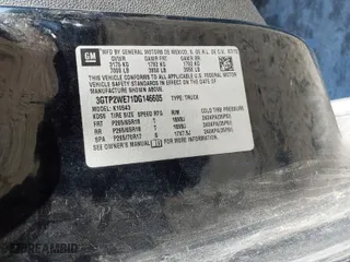 2013 GMC Sierra 1500 SLT with VIN 3GTP2WE71DG146605, listed as a IAAI auction lot 41334159 with 224,640 mi miles. Bid and sale history available at carsss.com. Image 9.