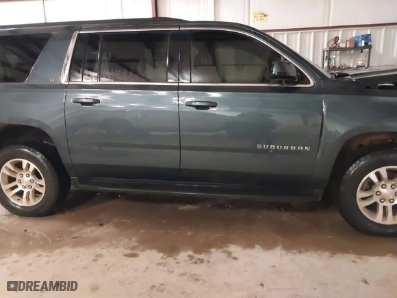 2019 Chevrolet Suburban LT with VIN 1GNSKHKC7KR166918, listed as a IAAI auction lot 41575884 with NaN miles. Bid and sale history available at carsss.com. Image 13.