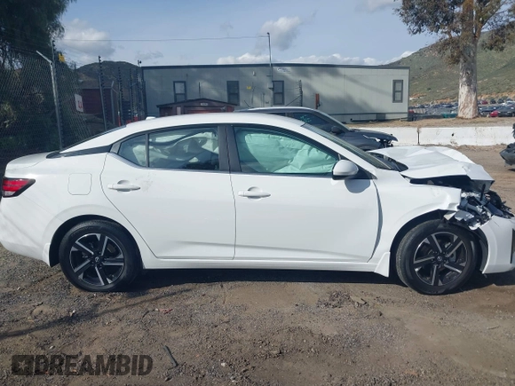 2024 Nissan Sentra SV with VIN 3N1AB8CV6RY362862, listed as a IAAI auction lot 41923401 with 12,332 mi miles and . Bid and sale history available at DreamBid. Image 13.