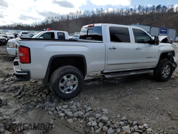 2019 GMC Sierra 3500HD Denali z VIN 1GT42WEY4KF274833, wystawiony jako Copart lot #46794325 z przebiegiem Nie podano mil oraz Szkody całkowita. Historia ofert i sprzedaży dostępna na DreamBid. Obrazek 3.