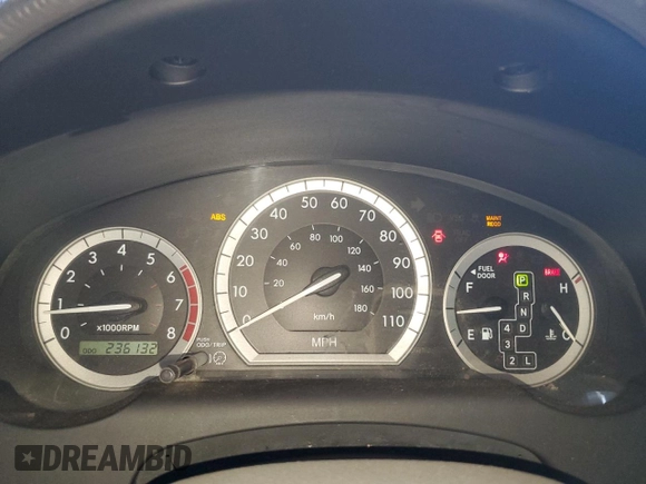 2004 Toyota Sienna CE with VIN 5TDZA23C94S187828, listed as a Copart auction lot 49094645 with 236,132 mi miles and Salvage Title. Bid and sale history available at carsss.com. Image 9.