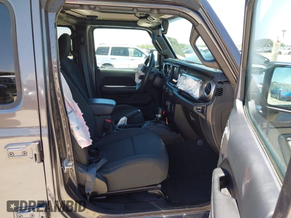 2018 Jeep Wrangler Unlimited Sahara with VIN 1C4HJXEN1JW236779, listed as a IAAI auction lot 42238158 with 72,879 mi miles and . Bid and sale history available at DreamBid. Image 5.