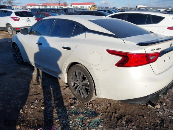 2018 Nissan Maxima SV with VIN 1N4AA6AP7JC372246, listed as a IAAI auction lot 41387139 with 104,686 mi miles and . Bid and sale history available at DreamBid. Image 3.