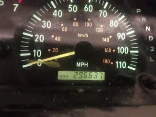 2004 Toyota Tundra SR5 with VIN 5TBDT44104S441271, listed as a IAAI auction lot 41823831 with 296,637 mi miles and . Bid and sale history available at DreamBid. Image 16.