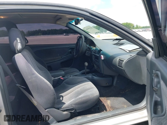 2004 Chevrolet Cavalier LS z VIN 1G1JF12F647201417, wystawiony jako IAAI lot #42189186 z przebiegiem 165 050 mil mil oraz . Historia ofert i sprzedaży dostępna na DreamBid. Obrazek 5.