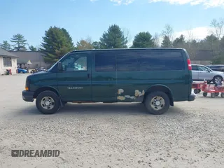 2008 Chevrolet Express Passenger z VIN 1GAGG25K481208039, wystawiony jako IAAI lot #42065395 z przebiegiem 390 738 mil mil oraz . Historia ofert i sprzedaży dostępna na DreamBid. Obrazek 13.
