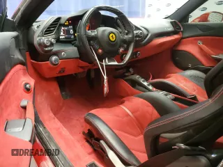 2018 Ferrari 488 z VIN ZFF80AMA2J0229536, wystawiony jako Copart lot #73699714 z przebiegiem 4 120 mil mil oraz Szkoda całkowita • Salvage title. Historia ofert i sprzedaży dostępna na DreamBid. Obrazek 8.