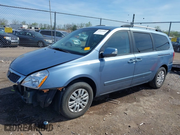 2011 Kia Sedona LX with VIN KNDMG4C74B6368551, listed as a IAAI auction lot 42022483 with 172,495 mi miles. Bid and sale history available at carsss.com. Image 18.