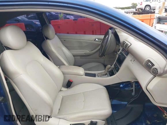 2003 Mercedes-Benz C 230 Kompressor with VIN WDBRN40J63A437832, listed as a IAAI auction lot 41266701 with 181,587 mi miles and . Bid and sale history available at DreamBid. Image 5.