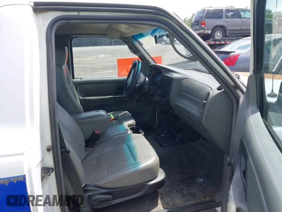 2007 Ford Ranger XL Fleet with VIN 1FTYR10E77PA06289, listed as a IAAI auction lot 42131712 with 340,000 mi miles. Bid and sale history available at carsss.com. Image 5.