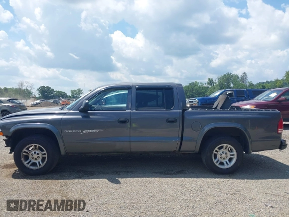 2001 Dodge Dakota with VIN 1B7HL2AX01S338909, listed as a IAAI auction lot 42639655 with 111,858 mi miles and . Bid and sale history available at DreamBid. Image 15.