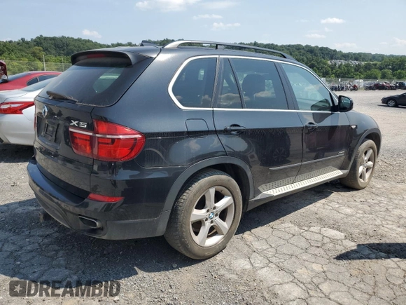 2013 BMW X5 xDrive50i with VIN 5UXZV8C52D0C16163, listed as a Copart auction lot 66049245 with 113,877 mi miles and Clean title. Bid and sale history available at DreamBid. Image 3.