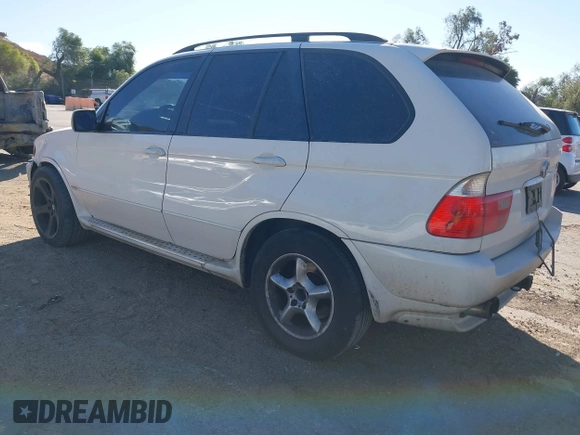 2002 BMW X5 3.0i with VIN 5UXFA53522LP52987, listed as a IAAI auction lot 41291219 with 185,541 mi miles. Bid and sale history available at carsss.com. Image 3.