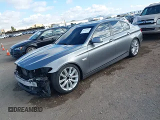 2011 BMW 5 Series 535i with VIN WBAFR7C53BC800547, listed as a IAAI auction lot 41510473 with 194,429 mi miles and . Bid and sale history available at carsss.com. Image 18.
