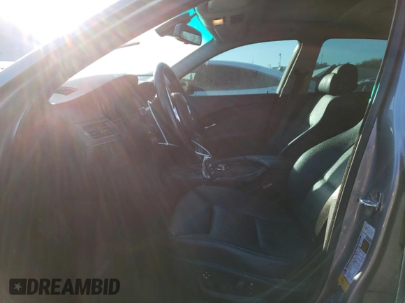 2007 BMW 5 Series 550i with VIN WBANB53507CP06492, listed as a Copart auction lot 44062275 with 143,030 mi miles and Clean Title. Bid and sale history available at DreamBid. Image 7.
