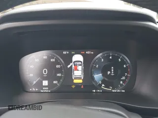 2022 Volvo XC40 Momentum с VIN YV4162UK6N2755592, выставлен на аукционе IAAI как лот 41684922 с пробегом 35 925 миль миль и . История ставок и продаж доступна на DreamBid. Изображение 7.
