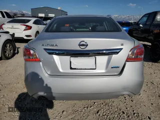 2015 Nissan Altima 2.5 S with VIN 1N4AL3APXFN328472, listed as a Copart auction lot 50723115 with Not Provided miles and Salvage Title. Bid and sale history available at carsss.com. Image 6.