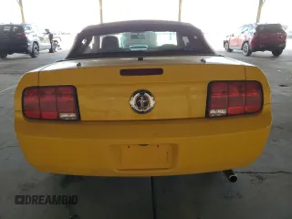 2007 Ford Mustang Deluxe with VIN 1ZVHT84N475215065, listed as a Copart auction lot 82624444 with 163,810 mi miles and Salvage Title. Bid and sale history available at carsss.com. Image 6.