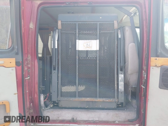 1993 Ford Econoline Cargo with VIN 1FDEE14N6PHB08293, listed as a IAAI auction lot 42052692 with Not Provided miles. Bid and sale history available at carsss.com. Image 8.