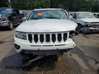 2016 Jeep Compass Sport SE z VIN 1C4NJCBA9GD590955, wystawiony jako Copart lot #71646874 z przebiegiem Nie podano mil oraz Nie do naprawy • Non repairable. Historia ofert i sprzedaży dostępna na DreamBid. Obrazek 5.