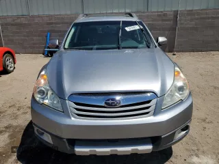 2011 Subaru Outback Limited Power Moon z VIN 4S4BRDLC8B2332086, wystawiony jako Copart lot #54396775 z przebiegiem 81 055 mil mil oraz Nie do naprawy • Non repairable. Historia ofert i sprzedaży dostępna na DreamBid. Obrazek 5.