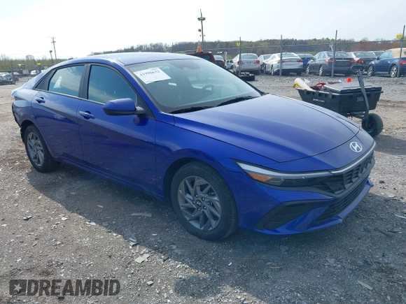 2024 Hyundai Elantra SEL with VIN KMHLM4DG2RU809713, listed as a IAAI auction lot 41998632 with 8,185 mi miles and . Bid and sale history available at DreamBid. Image 1.