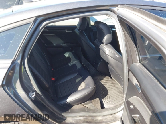 2018 Ford Fusion SE with VIN 3FA6P0HD9JR231709, listed as a IAAI auction lot 42062198 with 65,971 mi miles and . Bid and sale history available at carsss.com. Image 8.