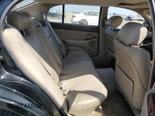 1995 Lexus GS 300 z VIN JT8JS47E8S0110254, wystawiony jako Copart lot #55109325 z przebiegiem 127 333 mil mil oraz Tytuł czysty. Historia ofert i sprzedaży dostępna na DreamBid. Obrazek 10.