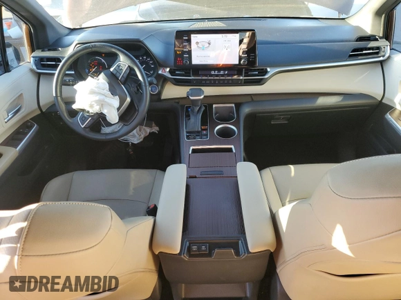 2022 Toyota Sienna XLE с VIN 5TDYRKEC6NS094932, выставлен на аукционе Copart как лот 80919154 с пробегом 40 915 миль миль и Списание • Salvage title. История ставок и продаж доступна на DreamBid. Изображение 8.