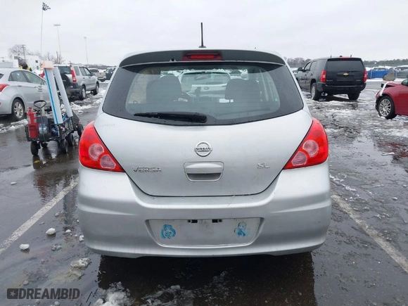 2011 Nissan Versa 1.8 S with VIN 3N1BC1CP1BL371272, listed as a IAAI auction lot 41561113 with 155,755 mi miles. Bid and sale history available at carsss.com. Image 17.