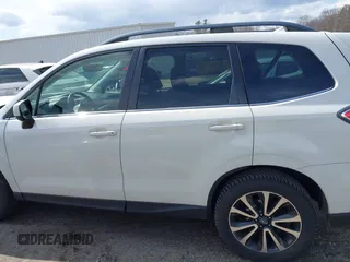 2017 Subaru Forester Premium with VIN JF2SJGEC9HH466834, listed as a IAAI auction lot 41847374 with 93,002 mi miles. Bid and sale history available at carsss.com. Image 14.