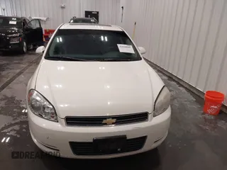 2008 Chevrolet Impala LT with VIN 2G1WT58K789246719, listed as a IAAI auction lot 42040045 with 183,631 mi miles and . Bid and sale history available at DreamBid. Image 12.
