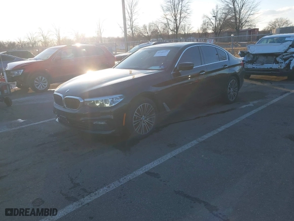 2018 BMW 5 Series 530i xDrive with VIN WBAJA7C58JWA72127, listed as a IAAI auction lot 41548417 with 80,680 mi miles. Bid and sale history available at carsss.com. Image 17.