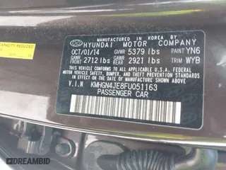 2015 Hyundai Genesis 3.8L with VIN KMHGN4JE8FU051163, listed as a IAAI auction lot 41937543 with 98,765 mi miles. Bid and sale history available at carsss.com. Image 9.