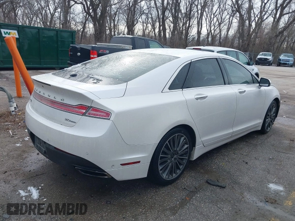 2013 Lincoln MKZ z VIN 3LN6L2G97DR823270, wystawiony jako IAAI lot #41746880 z przebiegiem 225 618 mil mil oraz . Historia ofert i sprzedaży dostępna na DreamBid. Obrazek 4.