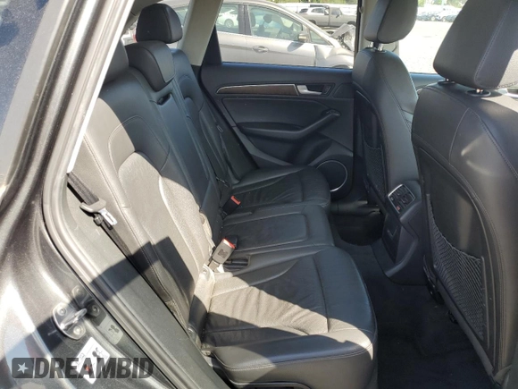 2014 Audi Q5 Premium Plus with VIN WA1DGAFP7EA044290, listed as a Copart auction lot 60240365 with 128,933 mi miles and Salvage title. Bid and sale history available at DreamBid. Image 11.